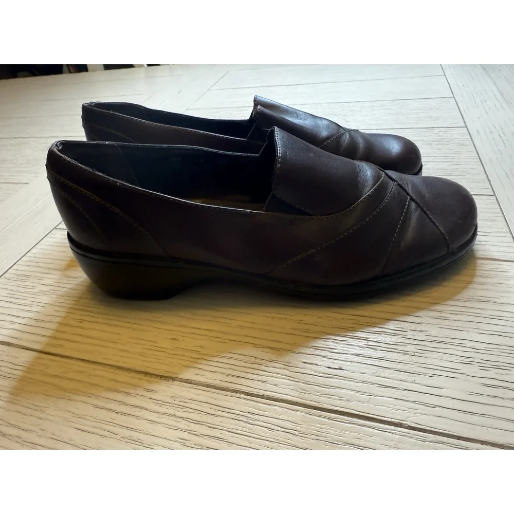 Clark's Women's Brown Leather Comfort Loafers W/1.5